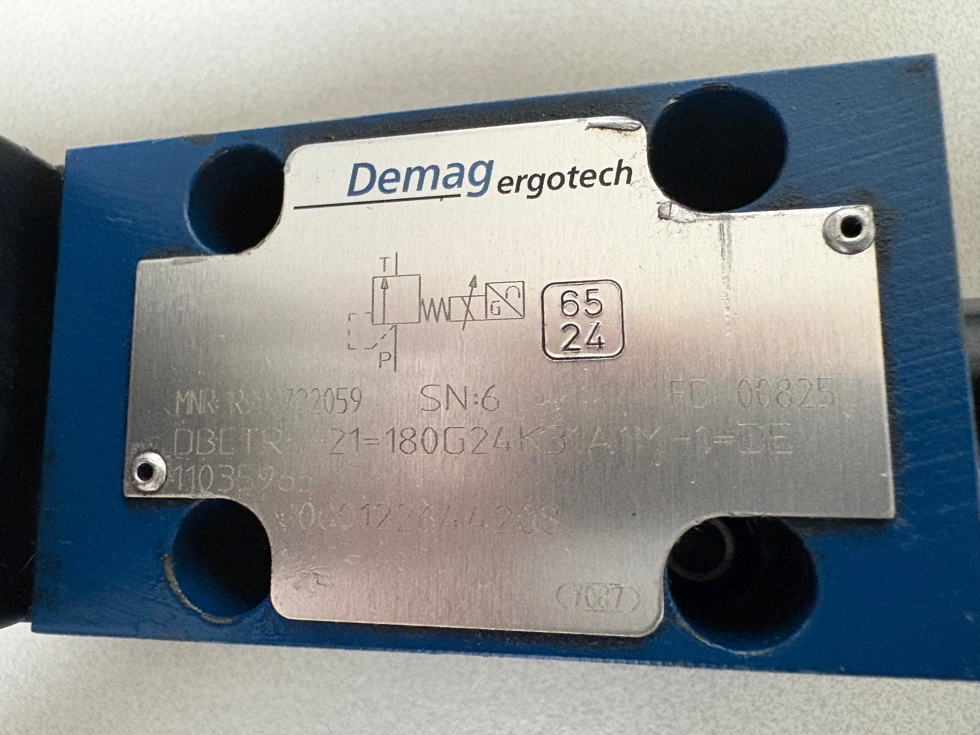 11035965 R900722059 Bosch Rexroth DBETRE 21 180G24K31A1M-1=DE proportional valve - Image 3