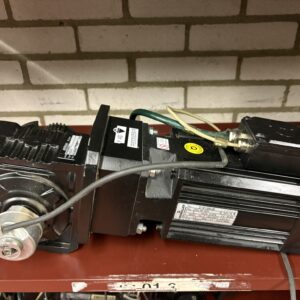 R800005918 Wittmann Y axis Motor EM00000110 with gearbox Languth R700009913
