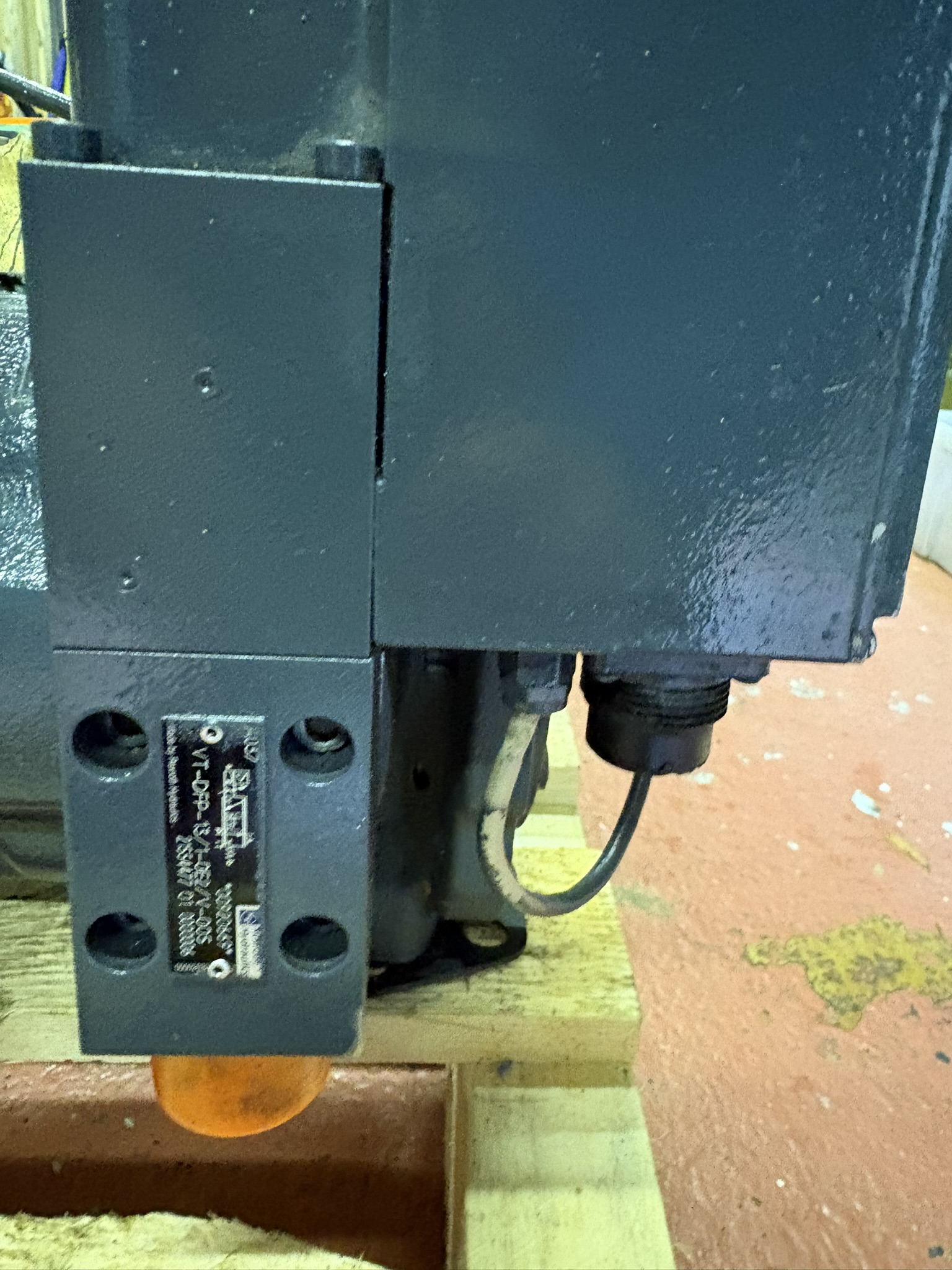 10888265 R900948296 Rexroth SYS2DFEE-11/100-045 / 00948269+00925846 pompencombinatie - Afbeelding 3